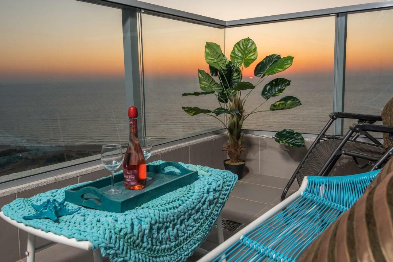 35Th Floor 4 Rooms On The Sea Bat Yam Eksteriør bilde