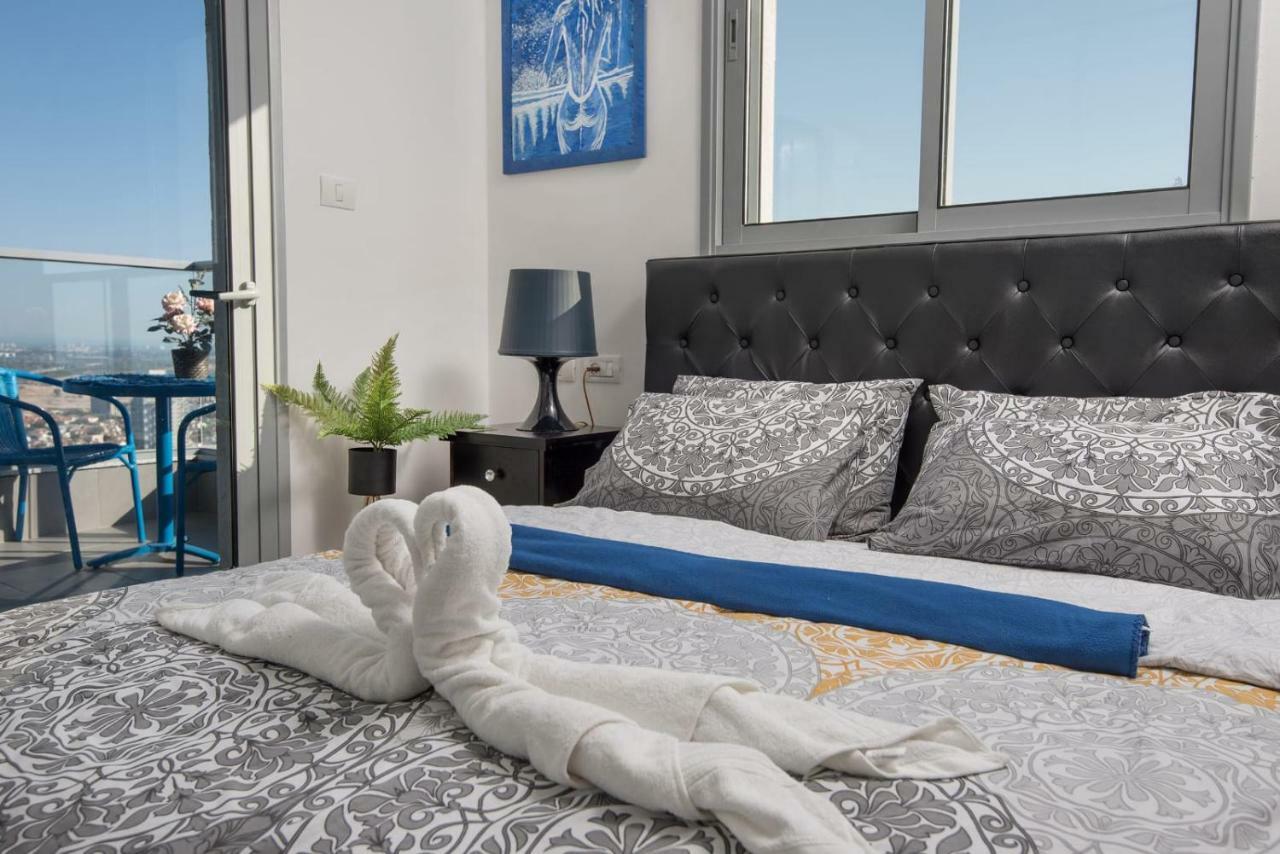 35Th Floor 4 Rooms On The Sea Bat Yam Eksteriør bilde