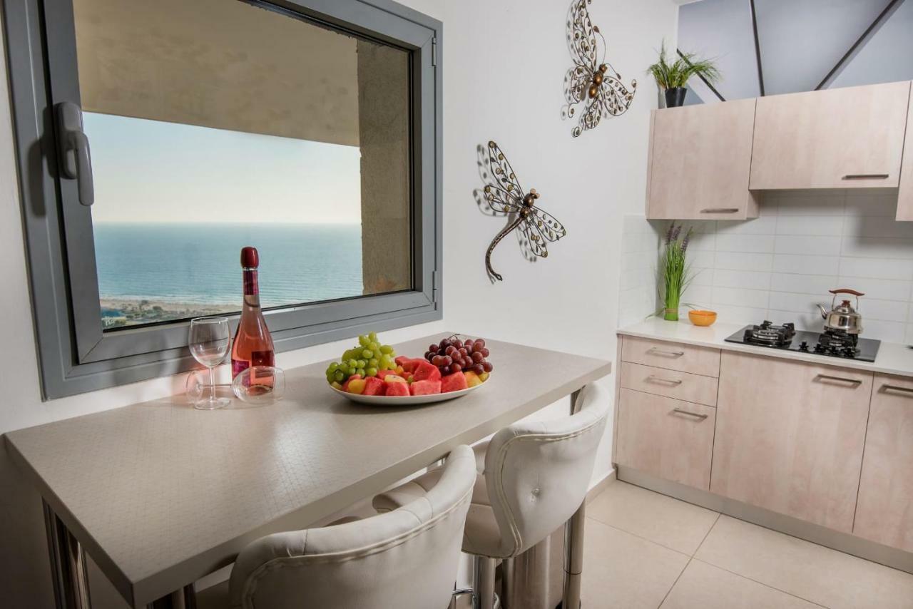 35Th Floor 4 Rooms On The Sea Bat Yam Eksteriør bilde